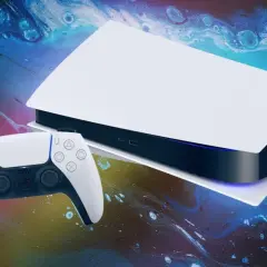 PlayStation 5 con controller DualSense, pronto per le tue prossime avventure. Scopri le recensioni giochi PS5 per scegliere il tuo prossimo titolo.