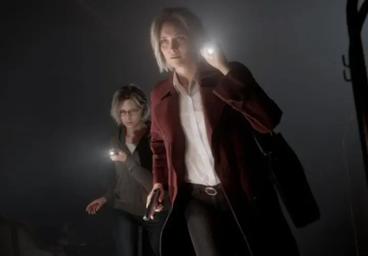 Due donne con torce esplorano un luogo buio, forse un nuovo capitolo di resident evil news.