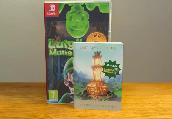 La copertina di Luigi's Mansion 3 per Nintendo Switch e la sua guida informativa. Perfetta per chi cerca la luigi mansion 3 soluzione.