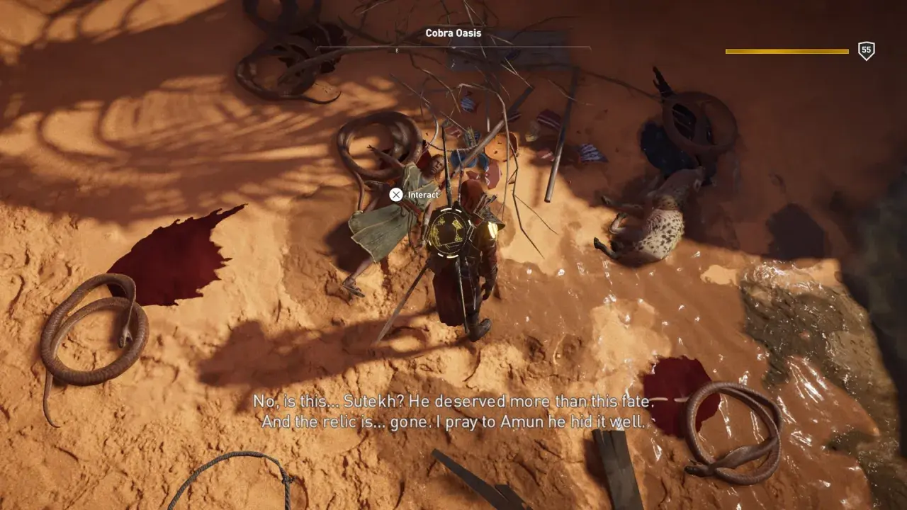 Assassin's Creed Origins recensione: scena drammatica con serpenti, sangue e un personaggio da interagire in un'oasi desertica.